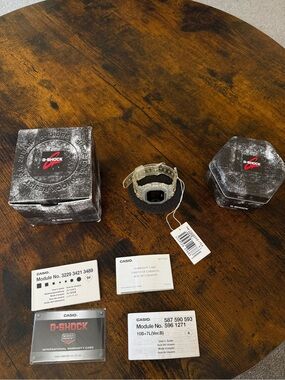 Casio G-Shock DW-5600SKE